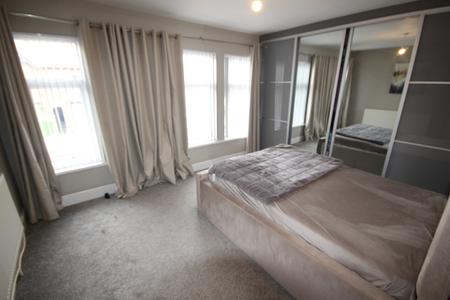 4 bedroom Semi-detached house to let in Belvedere Road, Staffordshire, Burton upon Trent, DE13