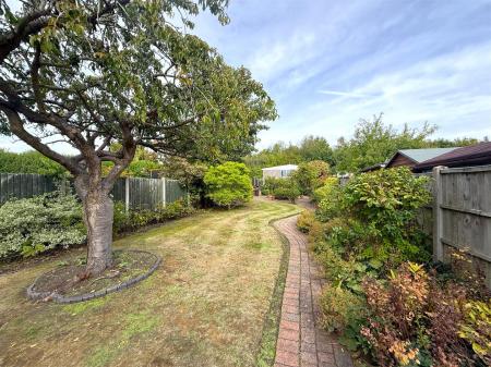 2 bedroom End of terrace house for sale in Donisthorpe Lane, Moira, Swadlincote