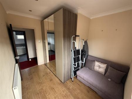 2 bedroom End of terrace house for sale in Donisthorpe Lane, Moira, Swadlincote