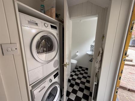 3 bedroom Detached house for sale in Scalpcliffe Road, Burton-On-Trent