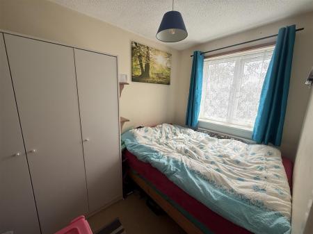 2 bedroom Town house for sale in Shipley Close, Branston, Burton-On-Trent