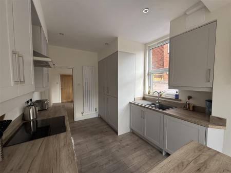 3 bedroom Semi-detached house for sale in Eton Road, Burton-On-Trent