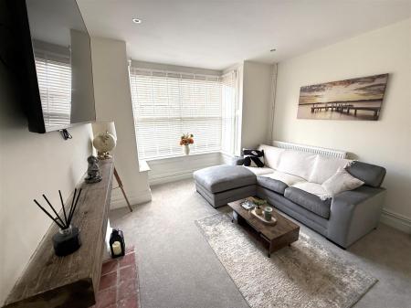 3 bedroom Semi-detached house for sale in Eton Road, Burton-On-Trent