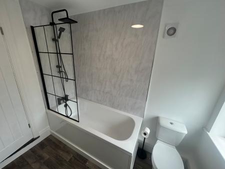 2 bedroom Terraced House to let in Church Street, Burton Upon Trent, Tutbury, DE13