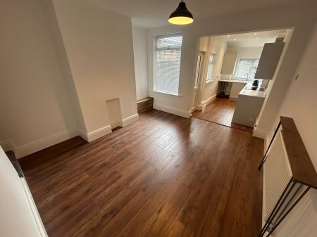 2 bedroom Terraced House to let in Church Street, Burton Upon Trent, Tutbury, DE13