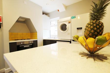 1 bedroom House share to let in Waterloo Street, Burton upon Trent, DE14