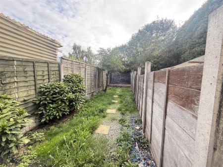 3 bedroom Terraced House for sale in James Street, Burton-On-Trent
