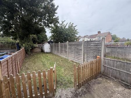 2 bedroom Terraced House for sale in Cross Street, Burton-On-Trent