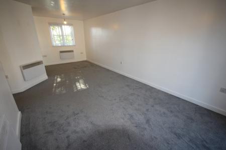 2 bedroom Flat to let in Hendeley Court, Staffordshire, Burton upon Trent, DE14