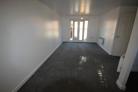 2 bedroom Flat to let in Hendeley Court, Staffordshire, Burton upon Trent, DE14