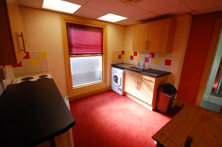 1 bedroom Flat to let in Victoria Road, Staffordshire, Burton upon Trent, DE14