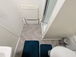 1 bedroom Flat to let in Watson Street, Burton upon Trent, DE14