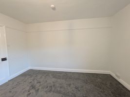 1 bedroom Flat to let in Watson Street, Burton upon Trent, DE14