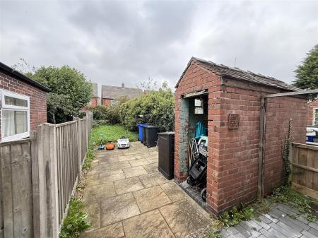 3 bedroom Terraced House for sale in King Street, Burton-On-Trent