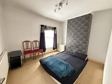 3 bedroom Terraced House for sale in King Street, Burton-On-Trent