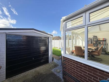 3 bedroom Semi-detached house for sale in Fairham Road, Stretton, Burton-On-Trent