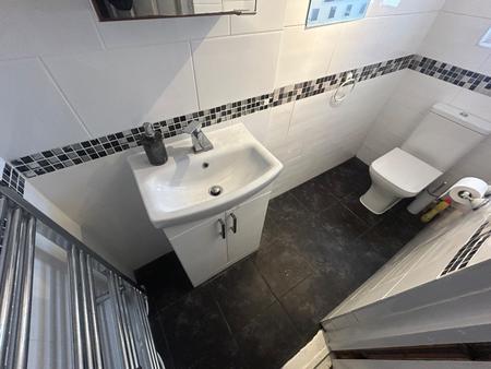 3 bedroom Semi-detached house to let in Toulmin Drive, Derbyshire, Swadlincote, DE11
