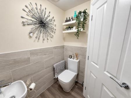4 bedroom Detached house for sale in Marley Way, Drakelow, Burton-On-Trent