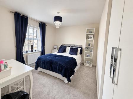 4 bedroom Detached house for sale in Marley Way, Drakelow, Burton-On-Trent