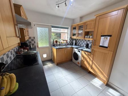 3 bedroom Detached house for sale in Welford Rise, Burton-On-Trent