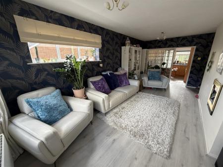 3 bedroom Detached house for sale in Welford Rise, Burton-On-Trent