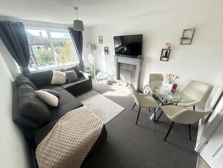 2 bedroom Apartment to let in Ashley Court, Ashby Road, Burton upon Trent, DE15