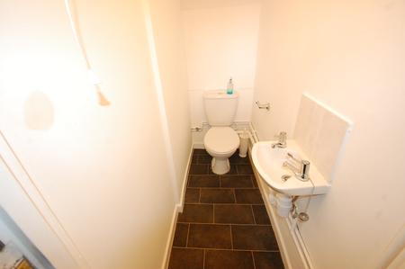 1 bedroom House share to let in Wyggeston Street, Burton upon Trent, DE13