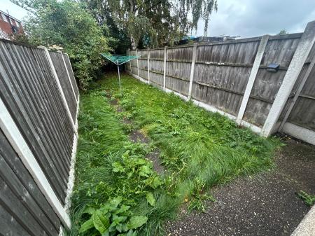 2 bedroom Terraced House to let in Wellington Street, Staffordshire, Burton upon Trent, DE14