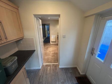 2 bedroom Terraced House to let in Wellington Street, Staffordshire, Burton upon Trent, DE14