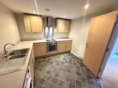 2 bedroom Duplex for sale in Grants Yard, Burton-On-Trent