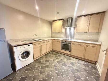 2 bedroom Duplex for sale in Grants Yard, Burton-On-Trent