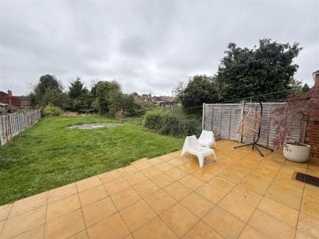 3 bedroom Terraced House for sale in Stanhope Street, Burton-On-Trent