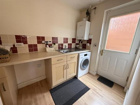 5 bedroom Detached house for sale in Forest Edge Way, Burton-On-Trent