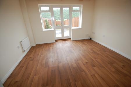 2 bedroom House to let in Bramling Cross Road, Burton upon Trent, DE14
