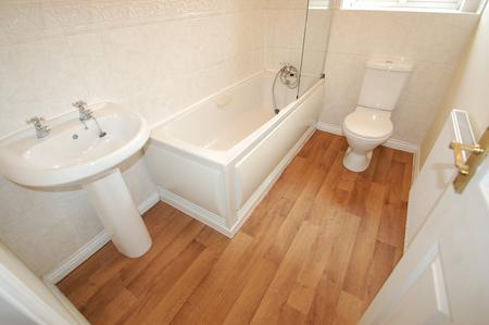 2 bedroom House to let in Bramling Cross Road, Burton upon Trent, DE14