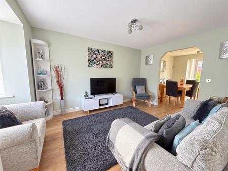 3 bedroom Detached house for sale in Hevea Road, Burton-On-Trent