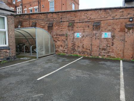 1 bedroom House share to let in Borough Road, Staffordshire, Burton upon Trent, DE14