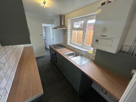 3 bedroom Terraced House to let in Waterloo Street, Staffordshire, Burton upon Trent, DE14
