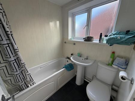 1 bedroom Apartment for sale in Wyggeston Street, Burton-On-Trent