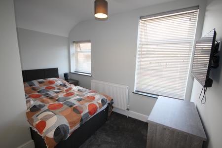 Shobnall Street, Staffordshire, Burton upon Trent, DE14