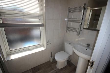 1 bedroom House share to let in Shobnall Street, Staffordshire, Burton upon Trent, DE14