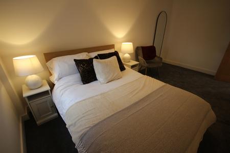 3 bedroom Flat to let in Horninglow Street, Staffordshire, Burton upon Trent, DE14