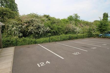 1 bedroom Apartment for sale in Saw Mill Way, Burton On Trent