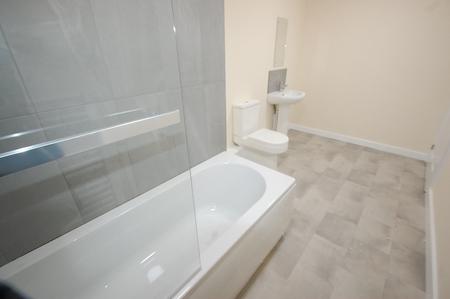 2 bedroom Apartment to let in Horninglow Road North, Burton upon Trent, DE13