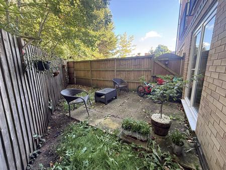 2 bedroom Apartment for sale in Pavilion Grove, Burton-On-Trent
