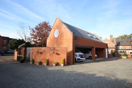 1 bedroom Coach House to let in Fox Lane, Staffordshire, Alrewas, DE13