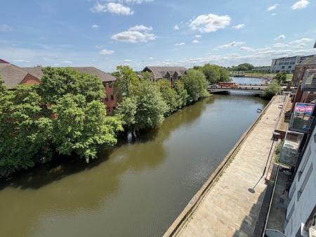 2 bedroom Flat for sale in Cathedral View, Derby, DE1