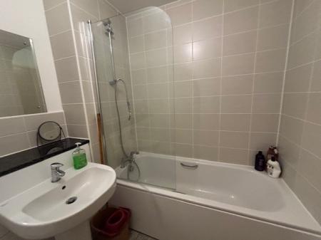 2 bedroom Flat for sale in Cathedral View, Derby, DE1
