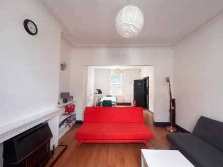 1 bedroom Flat to let in Crompton Street, Derby, City Centre, DE1