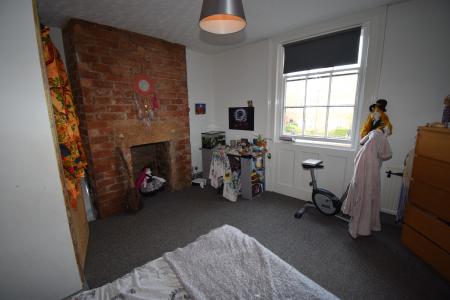 2 bedroom House to let in Friar Gate, Derby, City Centre, DE1